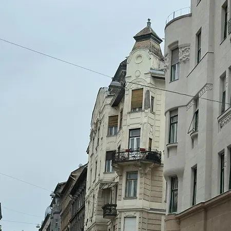 Apartamento V *