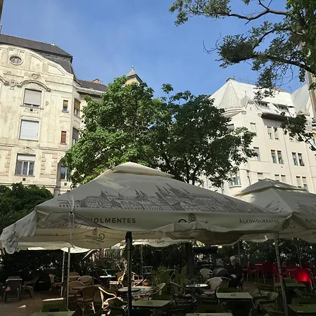 V Apartamento Budapeste